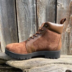Banana Republic tobacco leather mixed media hiker boot size 7.5